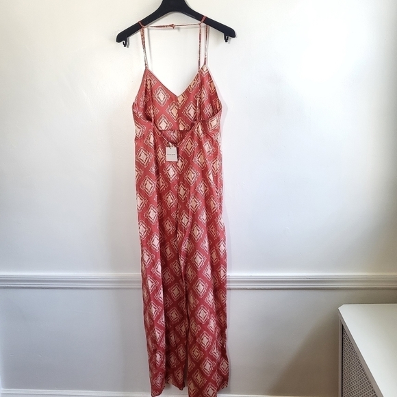 New Zara The Jami V-Neck Open Back Wide Leg Terracotta Print Jumpsuit NWT Small - Picture 12 of 15